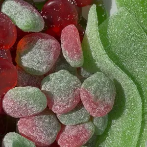 Heartbreaker Sour-Sweet Candy Mix, Chewing Gum Snack for Casual Enjoyment