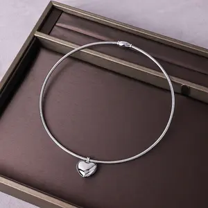 Smooth Heart Magnet necklace Cold Wind ball heart pendant Snake bone chain pendant collar