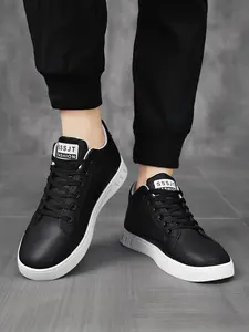 2026 New Style Men's Trendy Textured Mid-Top White Sneakers, Soft-Soled Non-Slip Casual Board Shoes, Perfect for Daily Commute and Campus Wear