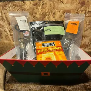 Deer Hunters Gift Basket by Wilson Game Calls