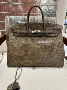 Pre-owned HERMÈS Birkin 40, Gris Elephant Matte Alligator