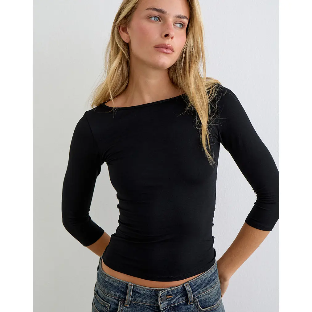 Ione Quarter Sleeve Top in Black