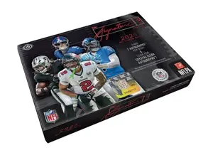 Topps NFL Signature Class 2025 Hobby Pack/Box