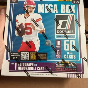 2025 Donruss Football Mega - Downtown Chase!