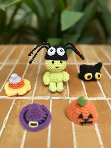 [New Colection] Handmade Amigurumi Halloween Smiski –  Dolls with Spider Hat, Pumkin, Witch – Whimsical Yarn Decor for Desk, Hanging Car, Gift