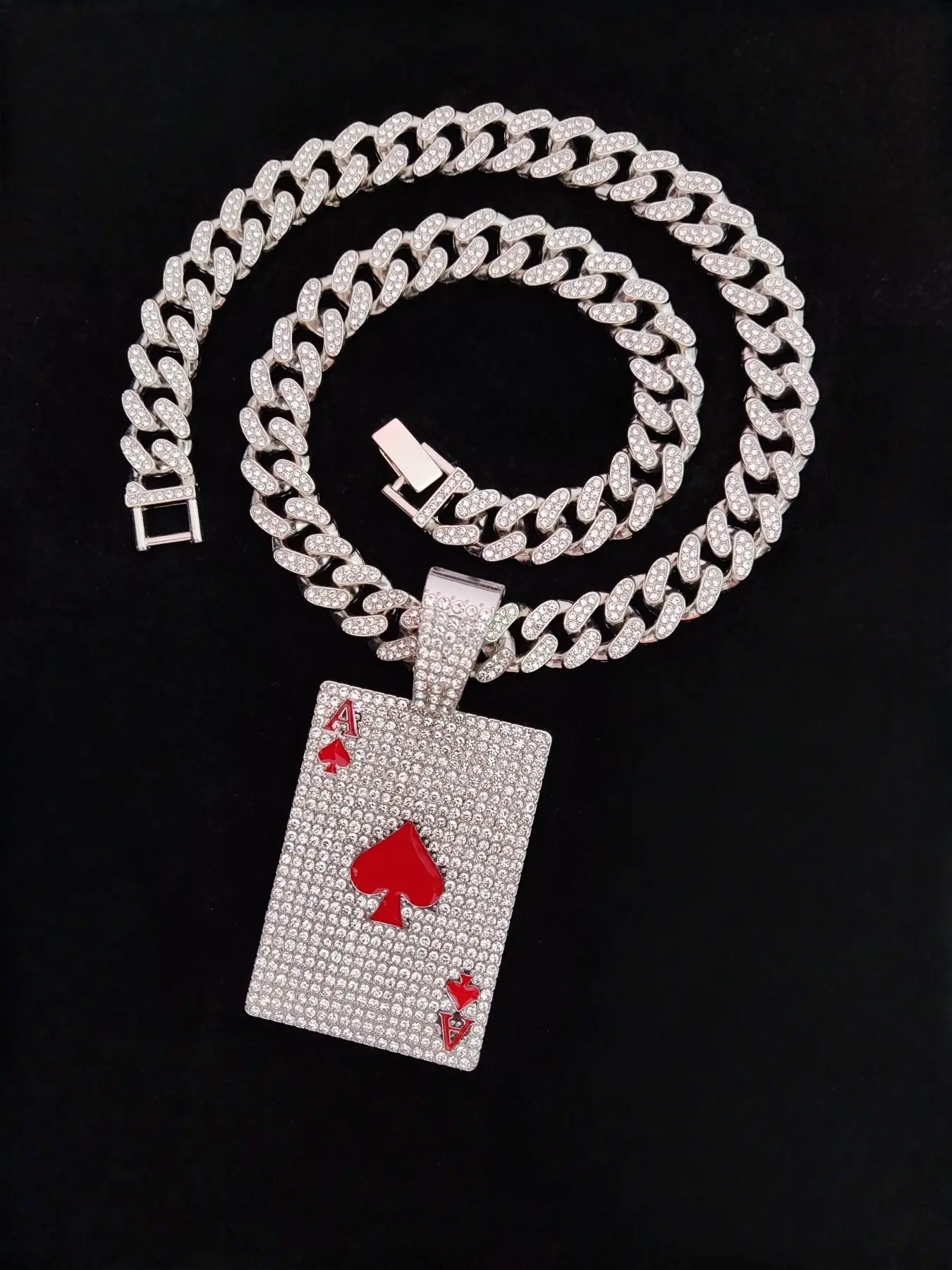 Hiphop Heart a Poker Pendant Necklace, High End Necklace, Zinc Alloy Cuban Link Chain with Sparkling Rhinestones, Perfect for Halloween Gift & Daily Wear, Jewelry Gifts, Rhinestone Decorated Necklace