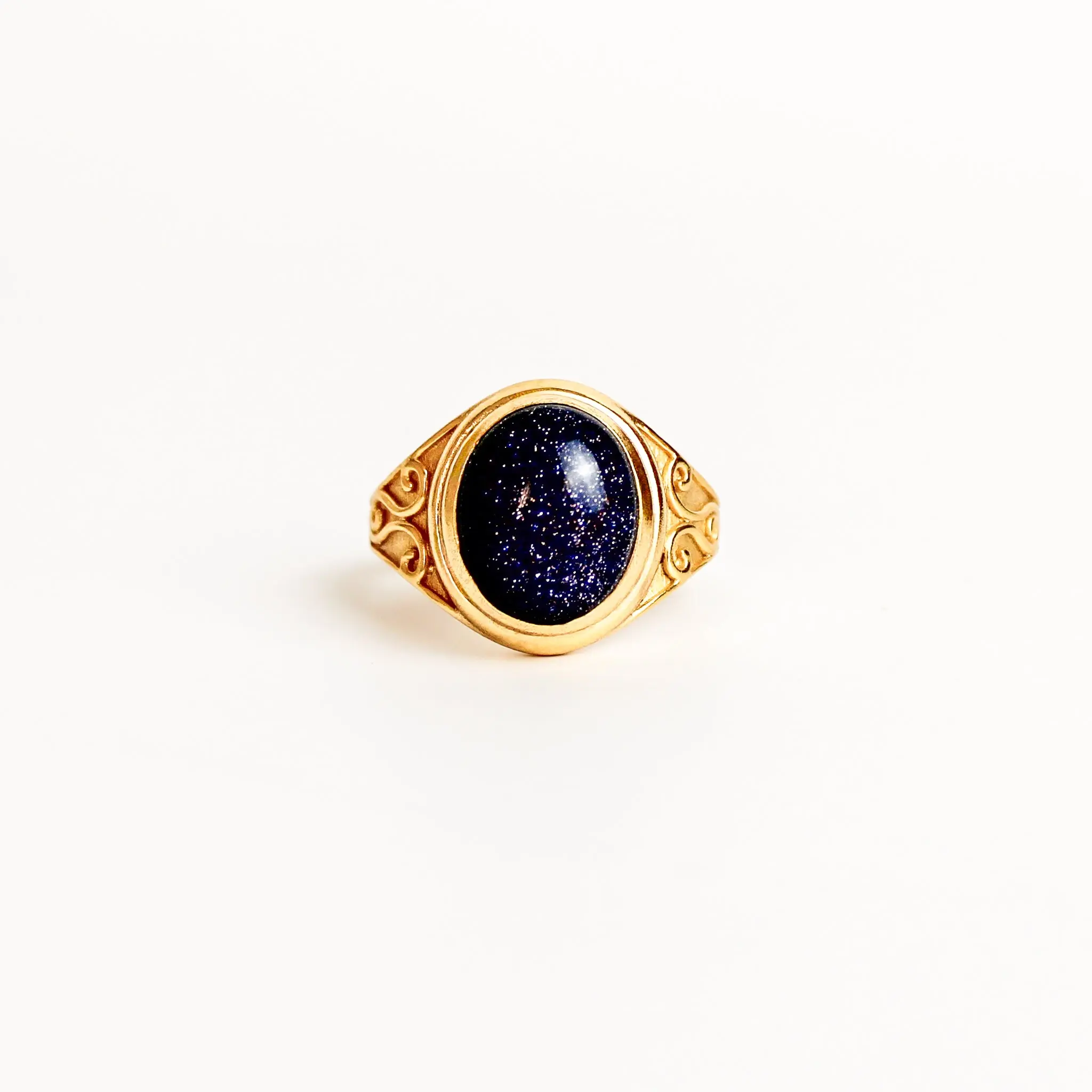 Night Keeper Ring - gold