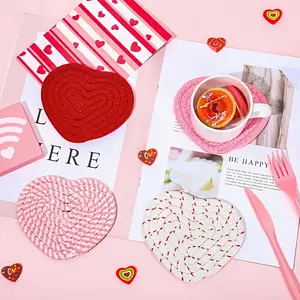 4 combinations of heart-shaped hand-woven coasters are suitable for Valentine's Day, Mother's Day and all seasons.