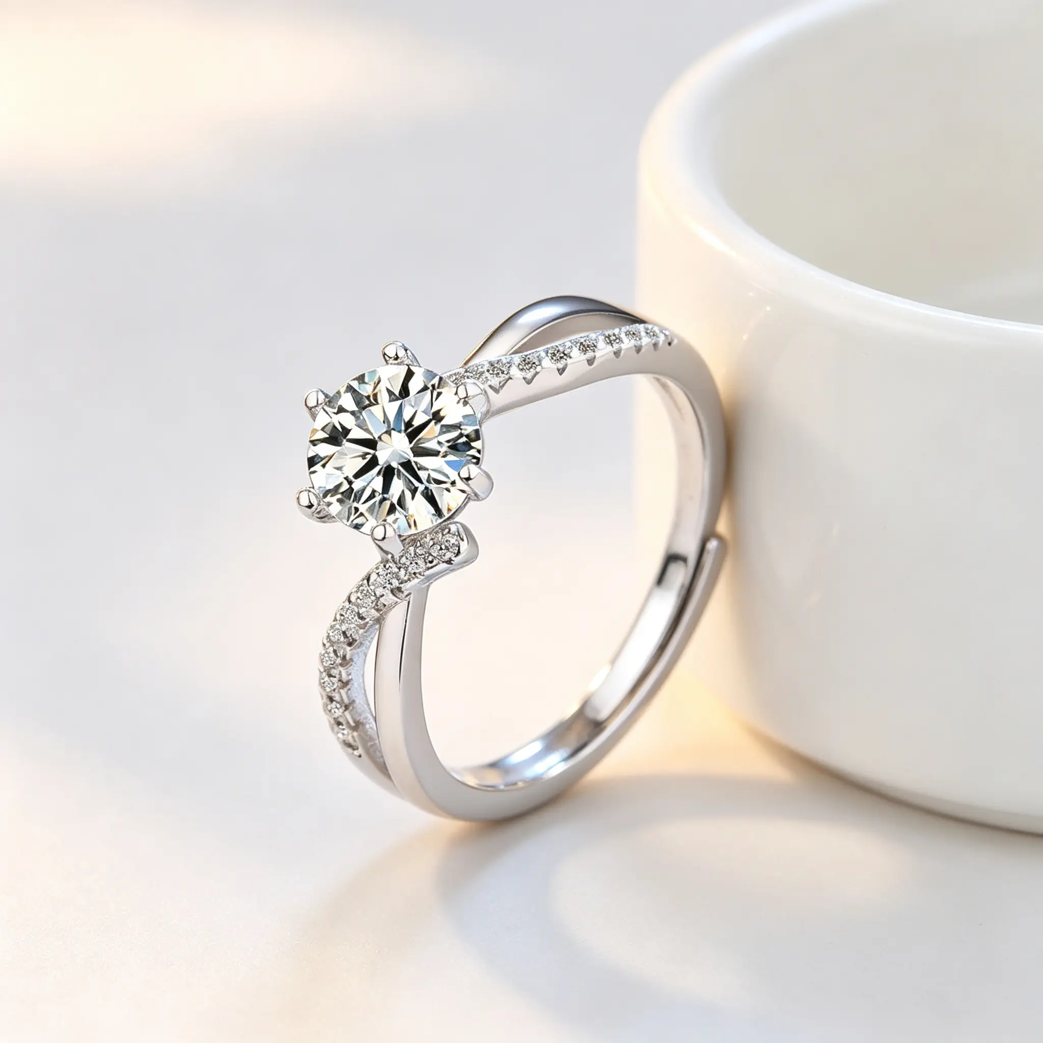 Yunselect Unisex S925 Silver White Gold Plated Round VVS1 Moissanite Ring - Hypoallergenic Artificial Gemstone Jewelry Gift, Hypoallergenic Artificial Gemstone Rings