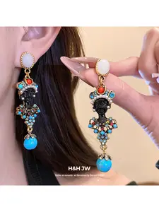 Vintage silver needle set with diamond resin oval earrings, a light luxury and high-end stud, a vintage court-style earring