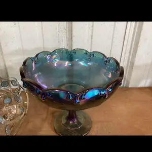 Carnival glass teardrop pedestal disk