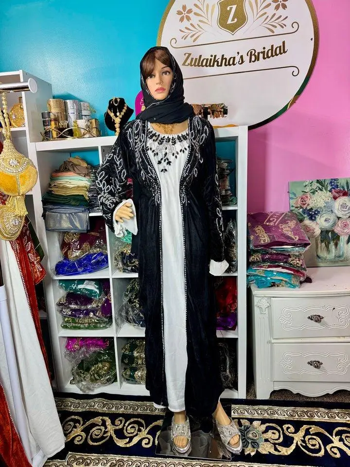 Muslim Luxury Crystal Velvet Abaya with Luxurious Belt, Inner Chiffon Dress & Stylish Chiffon Scarf, Elegant Design black
