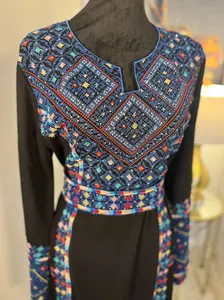 Malak Thobe - Embrodiered Women's Thobe - Ceremonial Arabic Eid Dress - Perfect for Ramadan, Gifts for Her, Eid