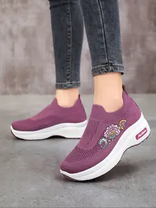 Women's Thick Sole Comfortable Platform Casual Shoes, Breathable Flyknit Sock Sneakers, Lightweight Fashion Height Increasing Footwear, Casual Matching Sneakers