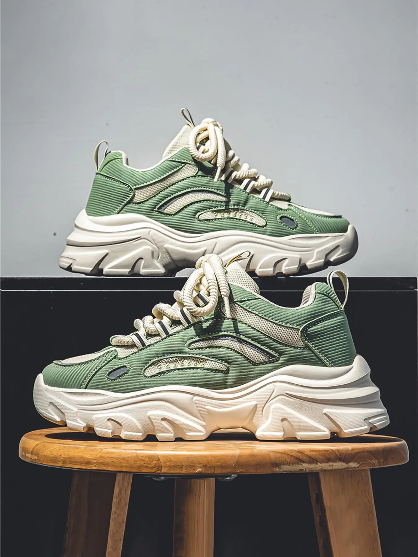 Men's Fashionable Colorblock Lace Up Front Contrast Mesh Athletic Shoes, Low Top Sneakers, Sports Shoes, Casual Comfortable Breathable Chunky Trending