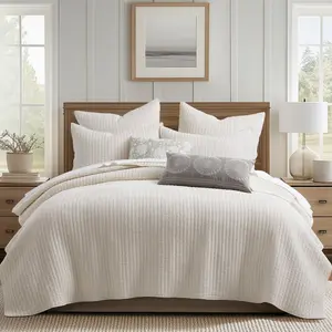 Loden Quilt Set