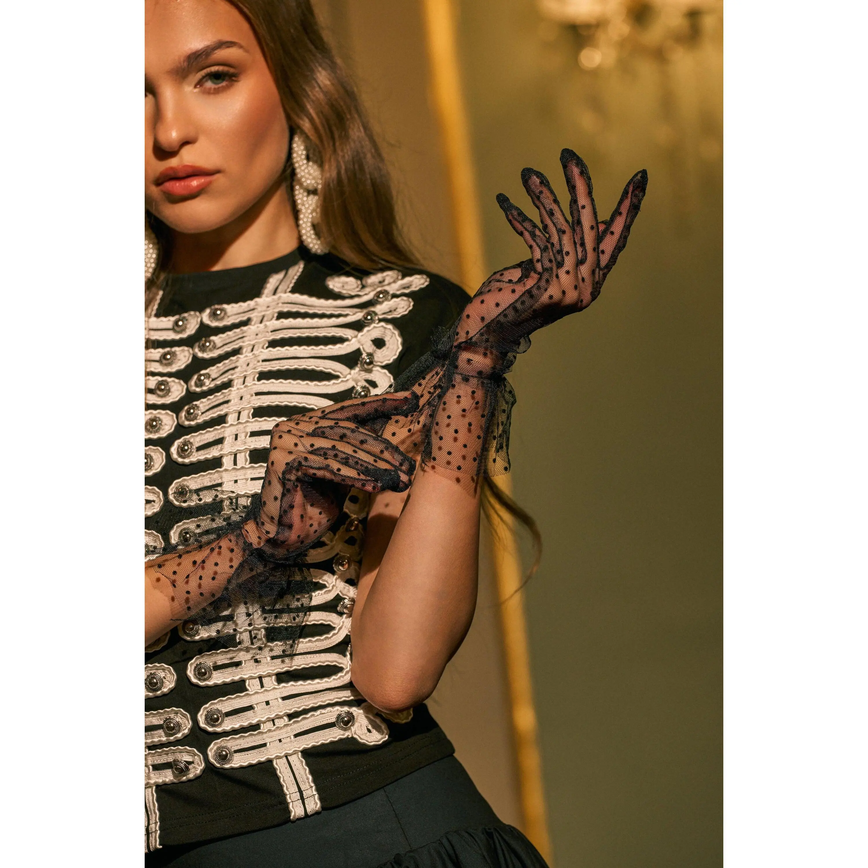 OH YOU FANCY DOTTED GLOVES