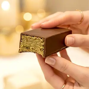 Dubai Chocolate Bar - Rich Taste from Dubai - Perfect for Chocolate Lovers - Convenient Packaging - Delightful Choice for Enthusiasts