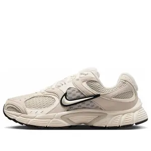 NIKE Women's V5 RNR Sports Sneakers, 'Light Orewood Brown' Colorway, Style Code II6294-100