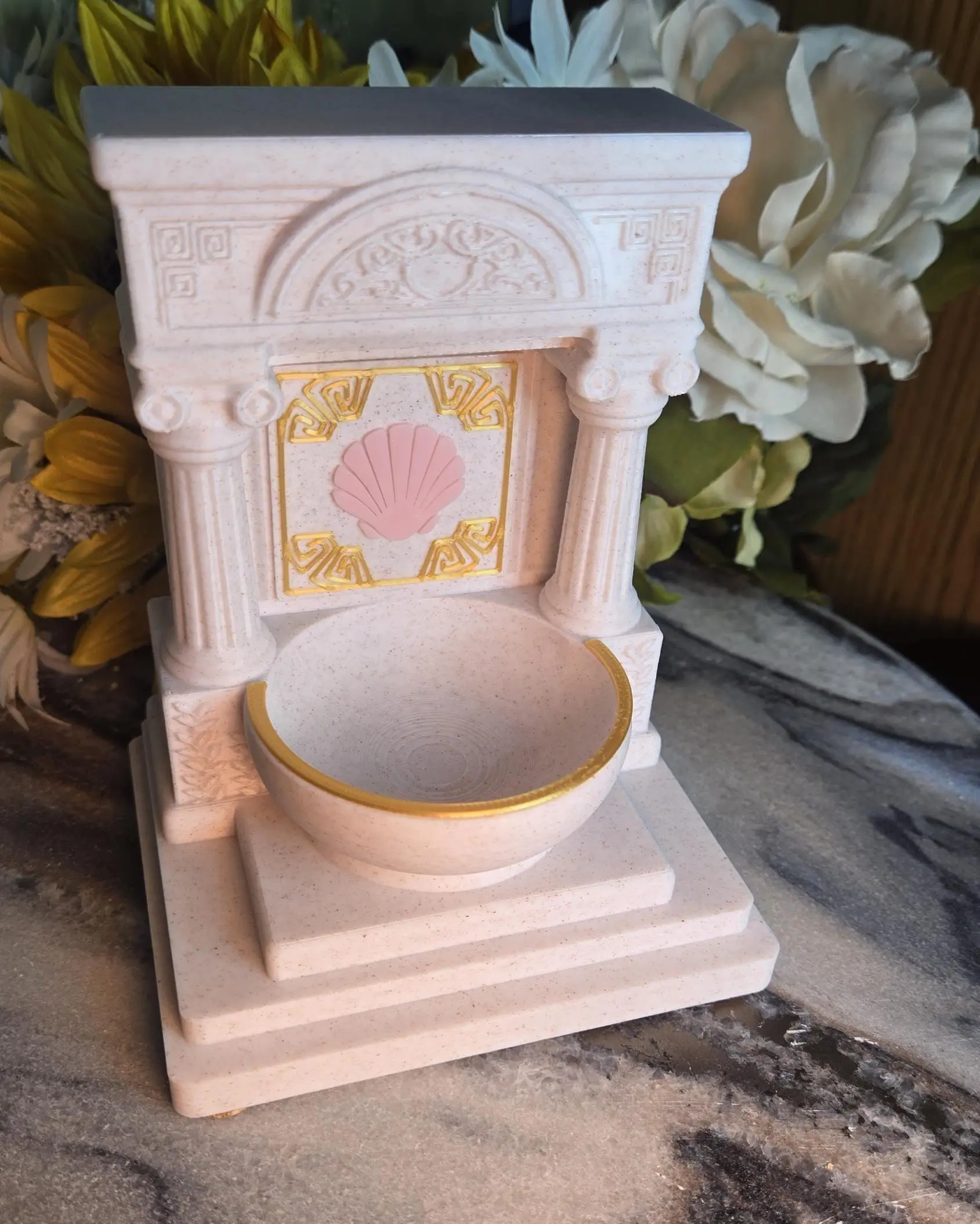 5-Inch Marble Luminous 1-Piece Glass Aphrodite-Venus Altar Statue, Lightweight Palmette Arch Decorative Print Greek-Roman Love Goddess Shrine with Scallop Shell for Desire-Themed Home Decor