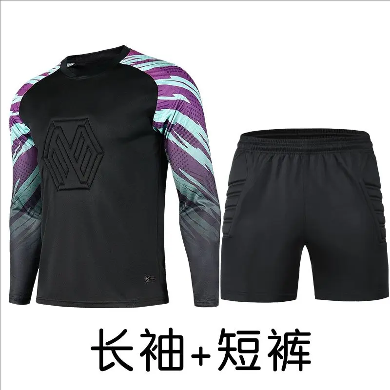 8008  Black long sleeved+shorts