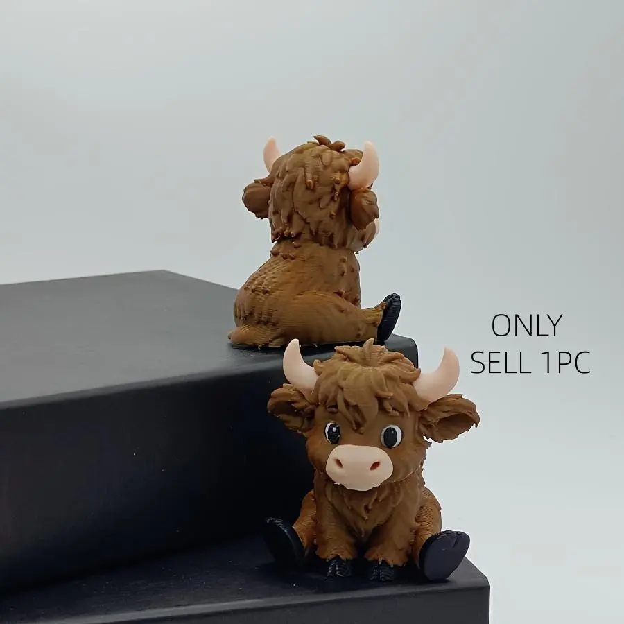 Highland Cow Desktop Decoration Figurine, Farmhouse Decor, Rustic Design, Cute Cow Design, Durable Plastic, Sculpture Desk Decor, Animal Design, Animal Decorations, Perfect for Home Office Birthday Christmas