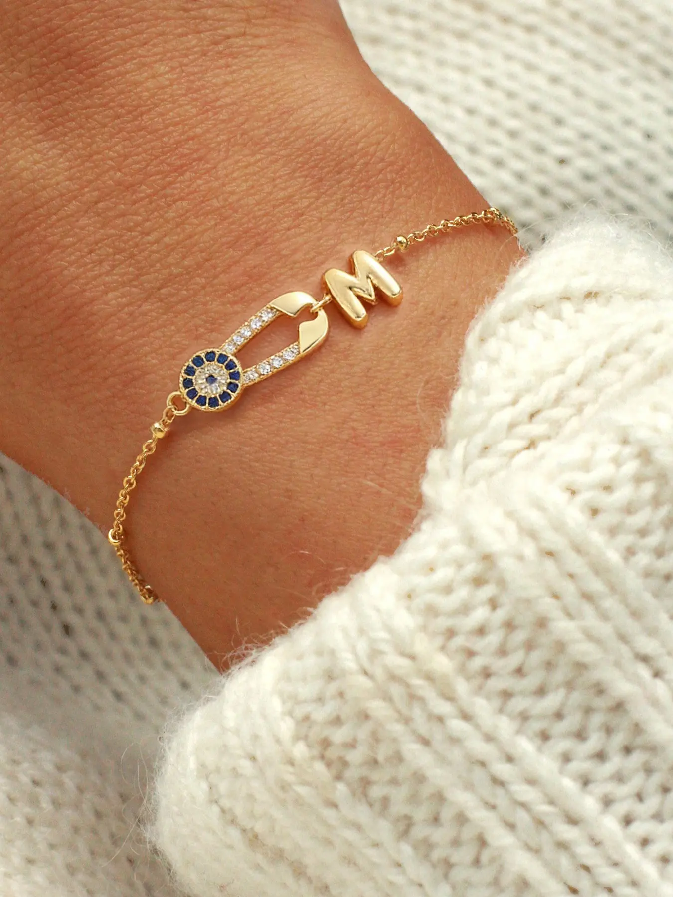 Women's Stainless Steel Letter Pin Bracelet, Cute Bubble Design, Classic Style, All Seasons Accessory