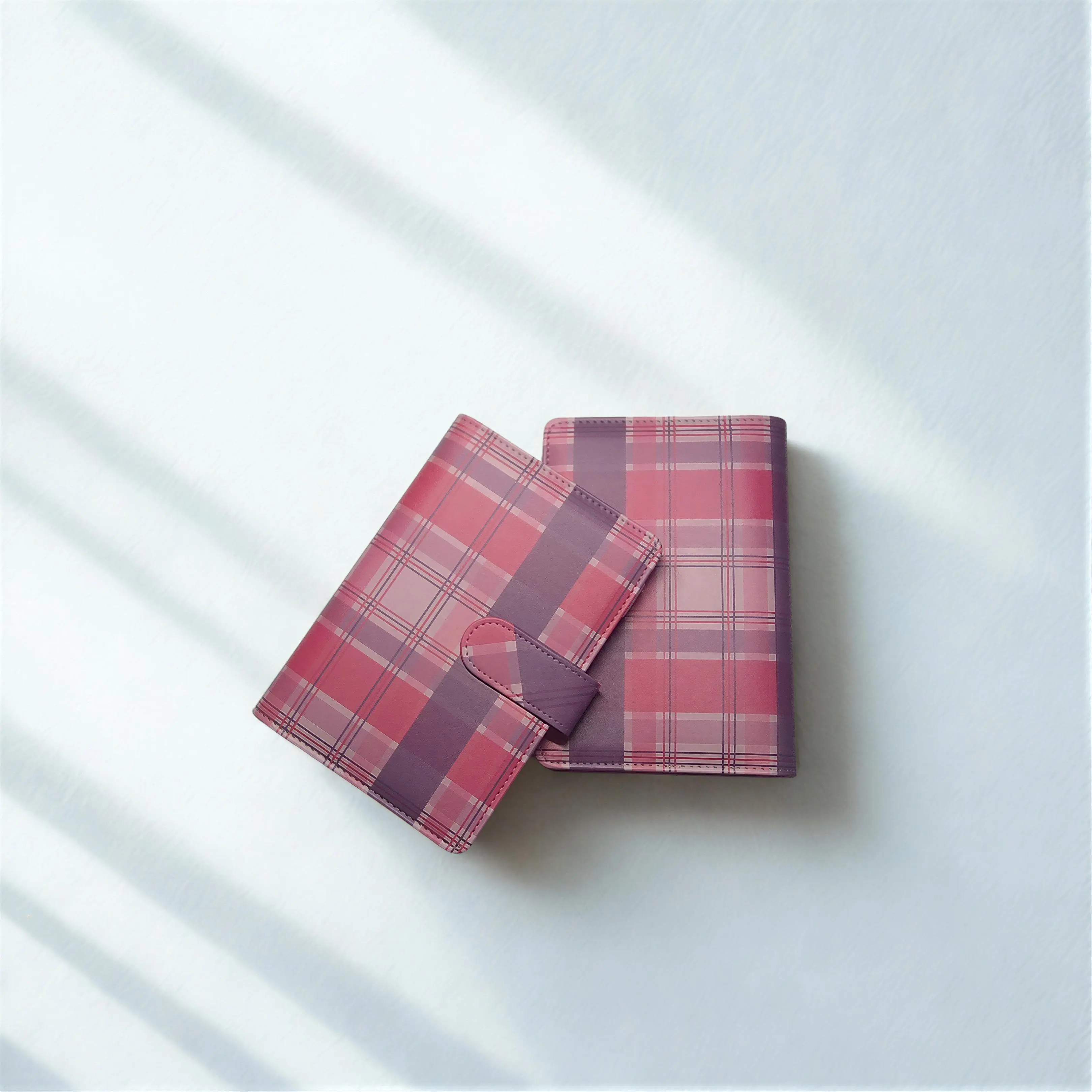 A6 Pink Plaid Leather Planner Binder - Portable Office Organizer, Office Stationery with Pen Loop Holder