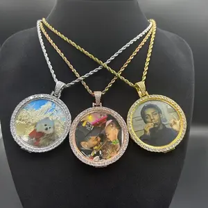 Personalized Copper Photo Pendant with Sparkling - Customizable Round Frame, Golden-Tone Chain Necklace, Unique Holiday Gift for Friends, Personalized Jewelry | Vibrant Appearance | Alloy Material,