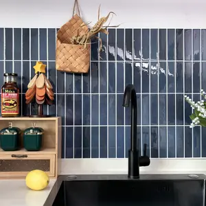 10/20 pieces of 3d self-adhesive Peel and Stick wall tiles, 22.9*29cm (9*11.4in), green heat-resistant and peelable for kitchen backsplicing, waterproof bathroom wall tiling, home decoration Peel and Stick Wallpaper Designs
