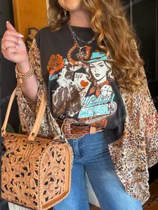 Womens Vintage Western Graphic Batwing Sleeve Top Leopard Patchwork Oversized Boho Blouse Country Concert Outfit Rodeo Cowgirl Streetwear Casual Loose Tee