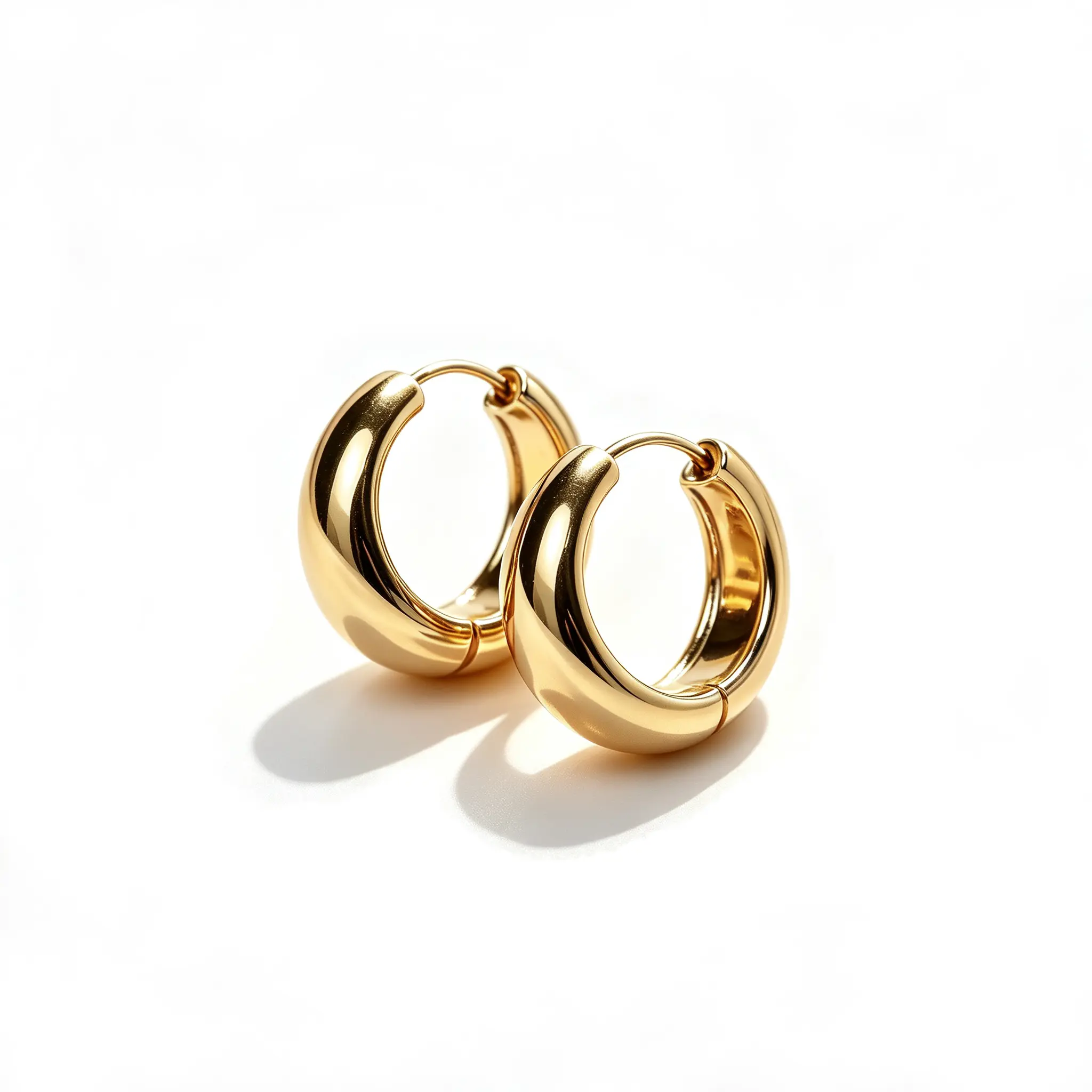 Women's Zinc Alloy Gold-Plated Dainty Small Huggie Hoop Earrings - Chunky Circle Female Jewelry, All-Match Daily Wear Fashion Accessory