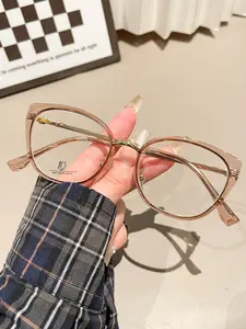Vintage Cat Eye Glasses Frame for Women, High-End Style Anti Blue Light Eyeglass Frames, Fashionable and Comfortable Eyewear