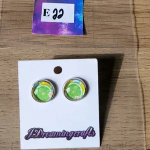 10mm Lime Straight Post Earrings