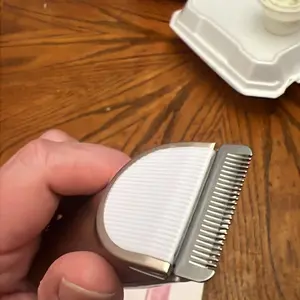 Product Review of Akunbem Bikini Trimmer for Women, Electric Shaver and Razor Rechargeable 2-in-1 Body and Facial Epilator, Dual Heads for Painless Trimming of Pubic Hair, Face, Underarms and Legs, IPX7 Waterproof. Christmas Gift New Year Gift Shaving Grooming from A**7