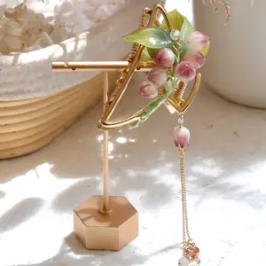 Wild Berry Hair Claws