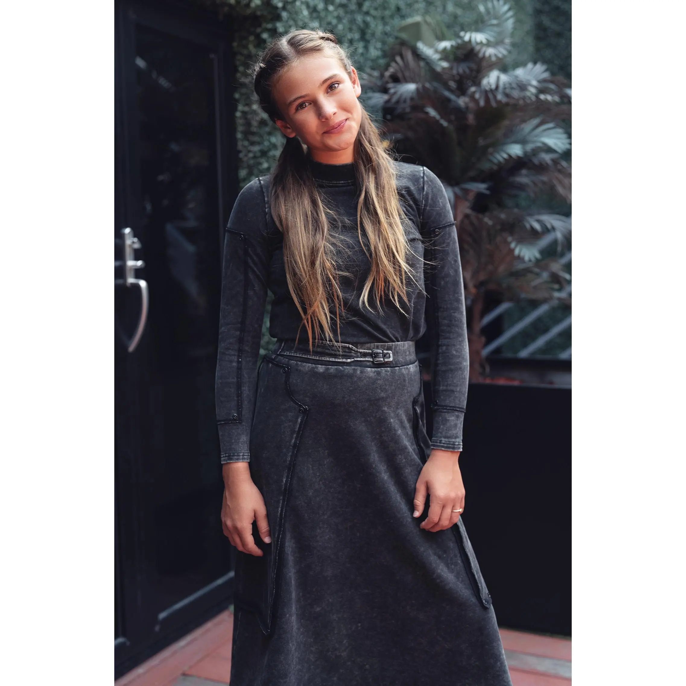 MIDI PATCH SKIRT