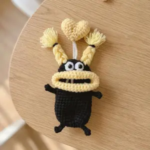 Hand-Crocheted Key Cover — Fun & Universal Protective Sleeve (Suitable for Car Keys and Standard Keys) | Hand-Knitted Yarn Key Pouch — A Charming Gift for All Ages