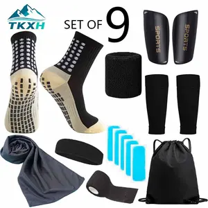 Adult Soccer Ball Set 9 Pieces, Beginner to Advanced Use, Direct Play Kit, Ideal for Adults, Comprehensive Soccer Equipment