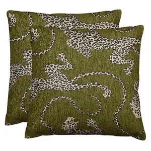 JIT 2PCS  This dark green leopard pillowcase is wildly chic! 3D pattern + retro colors, adds personality to your space