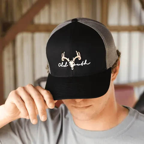 Euro Mount - Trucker Hat