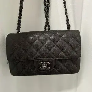Pre-owned CHANEL Mini Caviar Single Flap Shoulder Bag