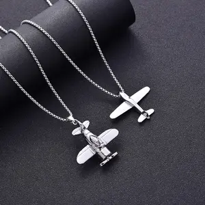 Popular retro airplane hip-hop necklace pendant, simple and versatile, cool and stylish street accessories for men and women