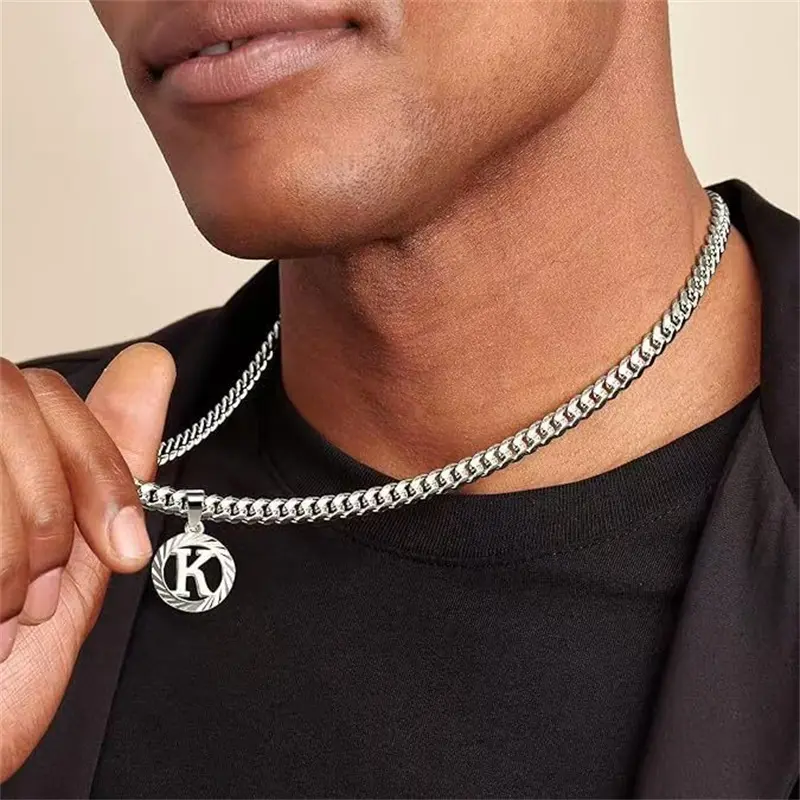 Unisex 26-Piece Hollow Uppercase Initial Letter Charm Necklace Set - Titanium Steel, 5mm Geometric Line Minimalist Light Luxury 52+6cm Adjustable Cuban Chain Choker, 1.6cm 27g Daily High-End Casual-Party Faux Costume Jewelry (Unisex Names Inclusive)