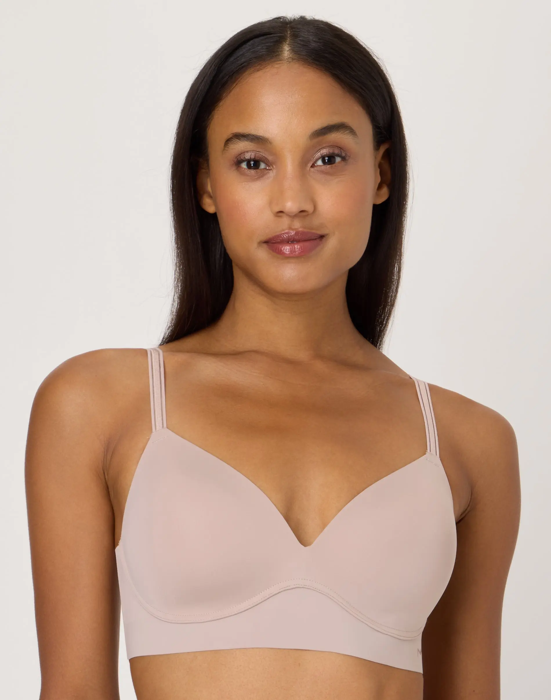 Maidenform Barely There Full Coverage Wireless Bra Convertible Straps Smoothing SmartZone DM2501 Maidenform Barely There Full Coverage Wireless Bra Convertible Straps Smoothing SmartZone DM2501