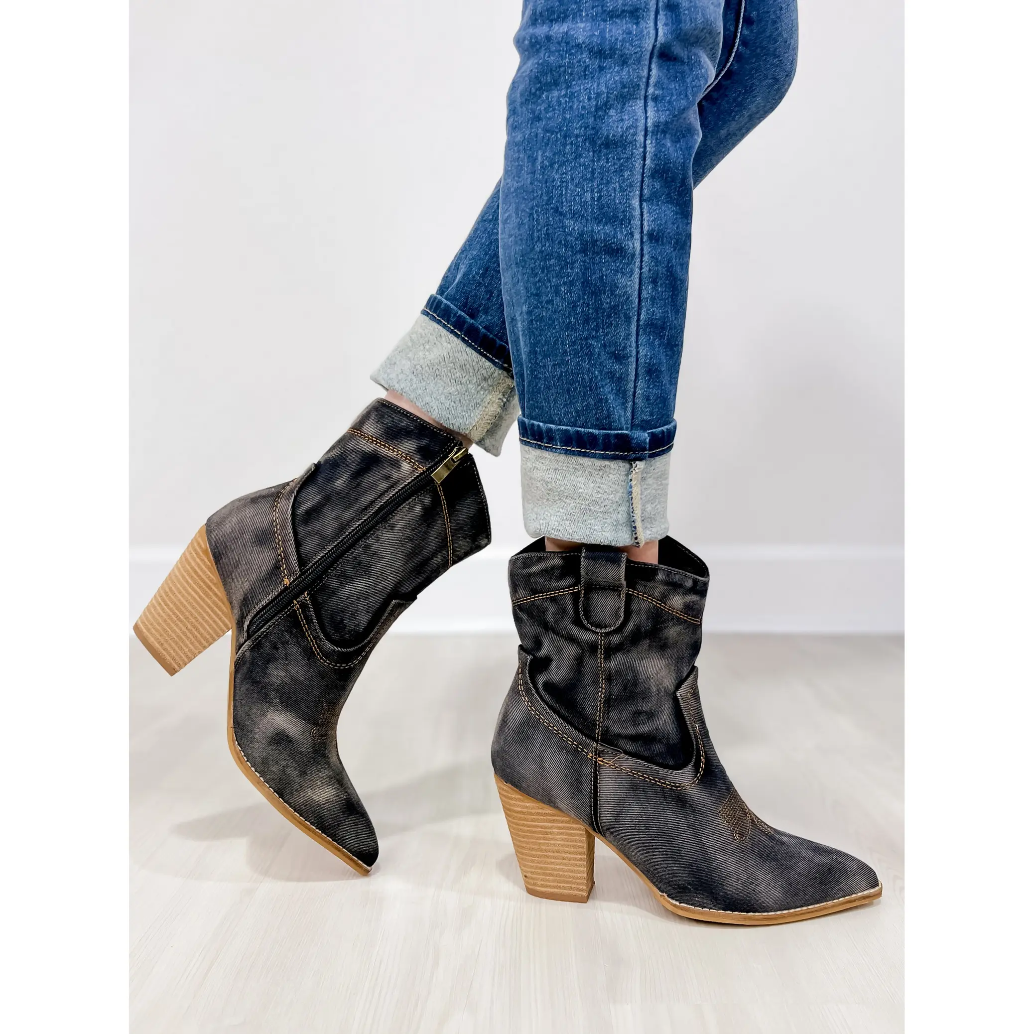 Corkys Friends In Low Places Boots in WASHED DARK BLUE DENIM