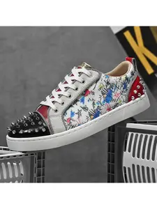 Fashionable rivet men's board shoes are suitable for daily wear, men's casual shoes, niche trendy men's shoes, Artistic Streetwear Shoes