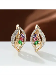Hot Selling New Champagne Gold Four Diamond Leaf Earrings Micro Paved Zircon Stud Earrings Premium Luxury Style Ear Jewelry For Women Daily Wear Party Accessory