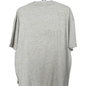 Comfortable T-shirt, simple and loose fit