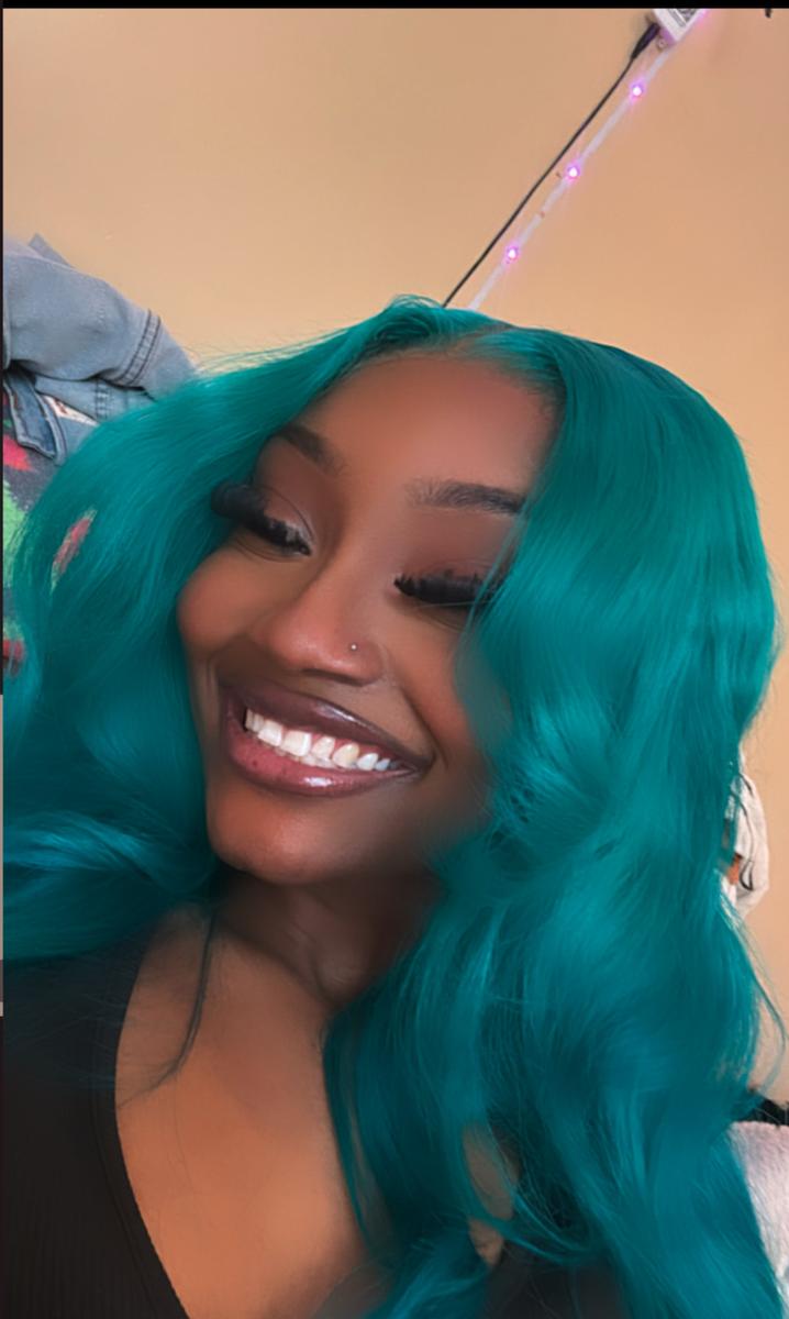 Item: 13x6 Lace Wig, 32